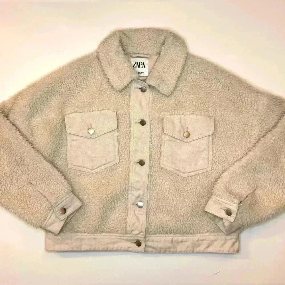 Zara Womens Off White Cropped Sherpa Jacket with Front pockets Size XS
